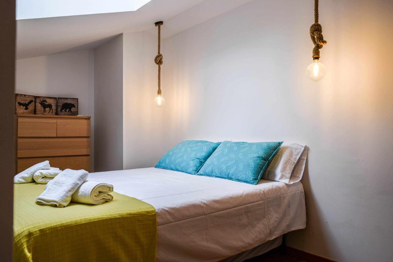 Loft Besalu Alojamiento Centrico Y Acogedor Экстерьер фото